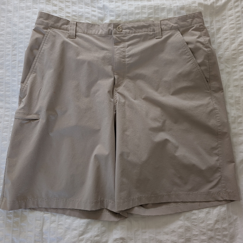 Men's Columbia Shorts
